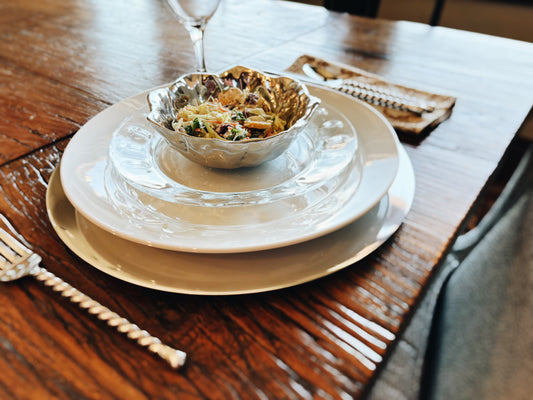 Charger with Lettuce Bowl