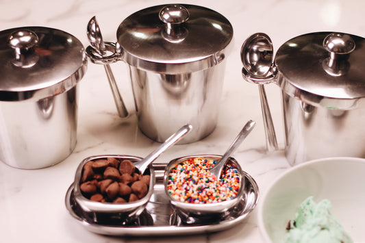 Dessert Bundle (Ice Cream Bucket with Mini Dip Tray Set)
