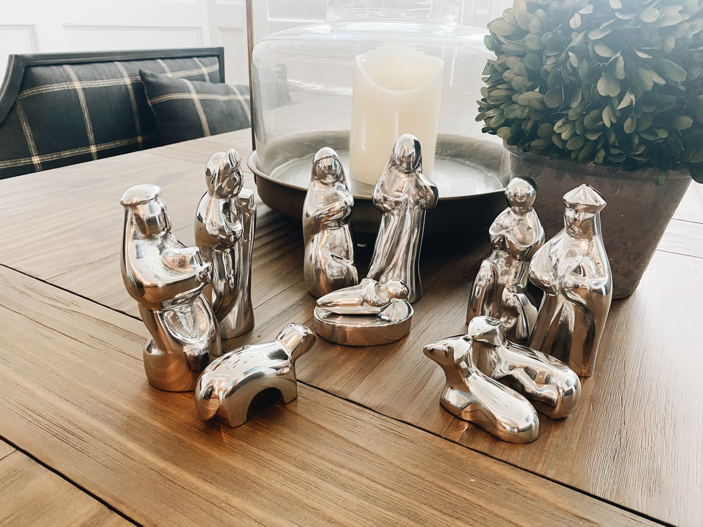 Mini Nativity Set (11-Piece)