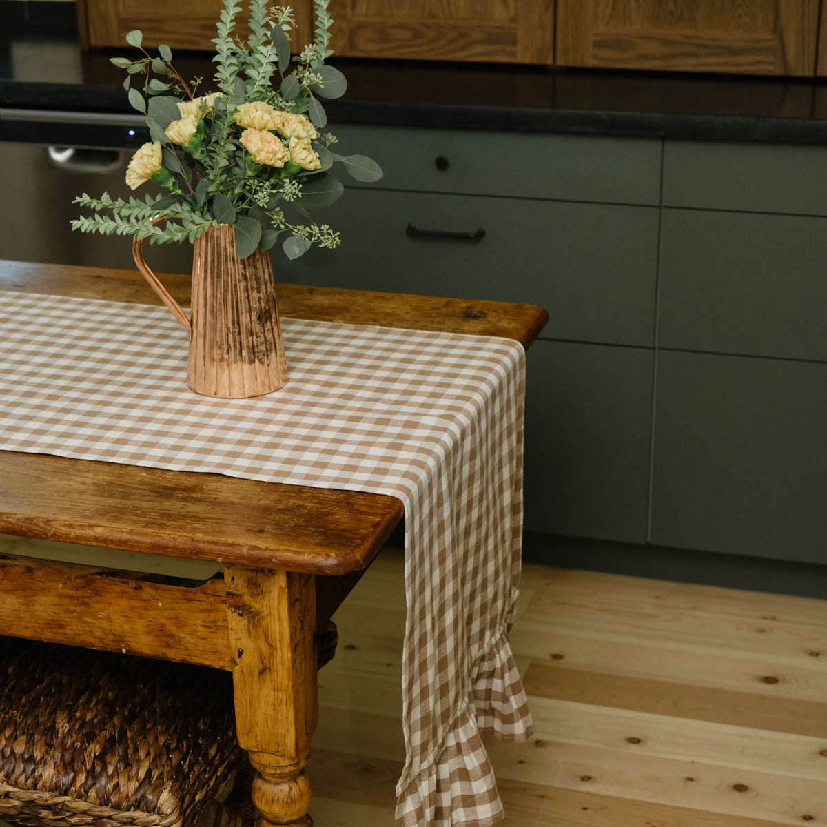 Hazelnut Ruffled Gingham Tablecloth & Table Runner