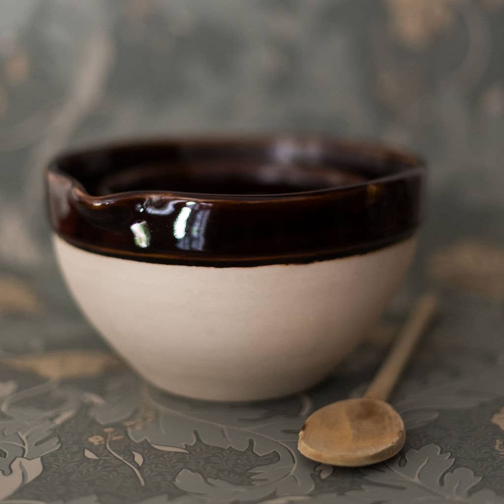 Heritage Stoneware Large Bowl 9" x 5" - Handmade