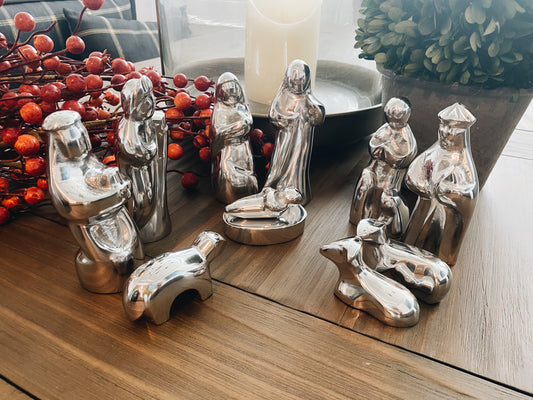 Mini Nativity Set (11-Piece)