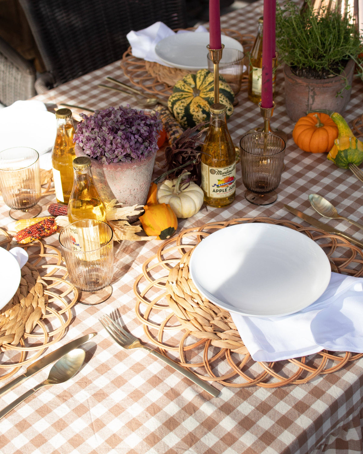 Hazelnut Ruffled Gingham Tablecloth & Table Runner